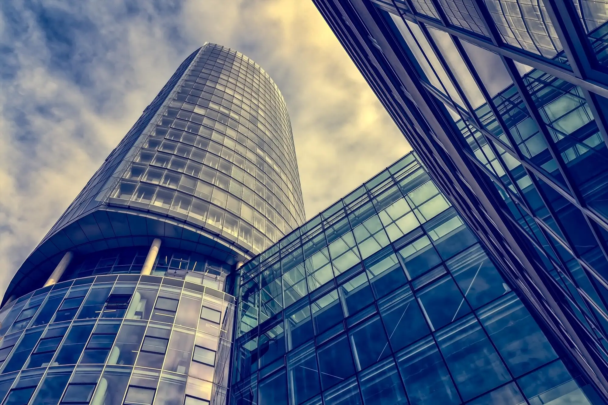 Choosing the Right Property Management Services for Your Commercial Property