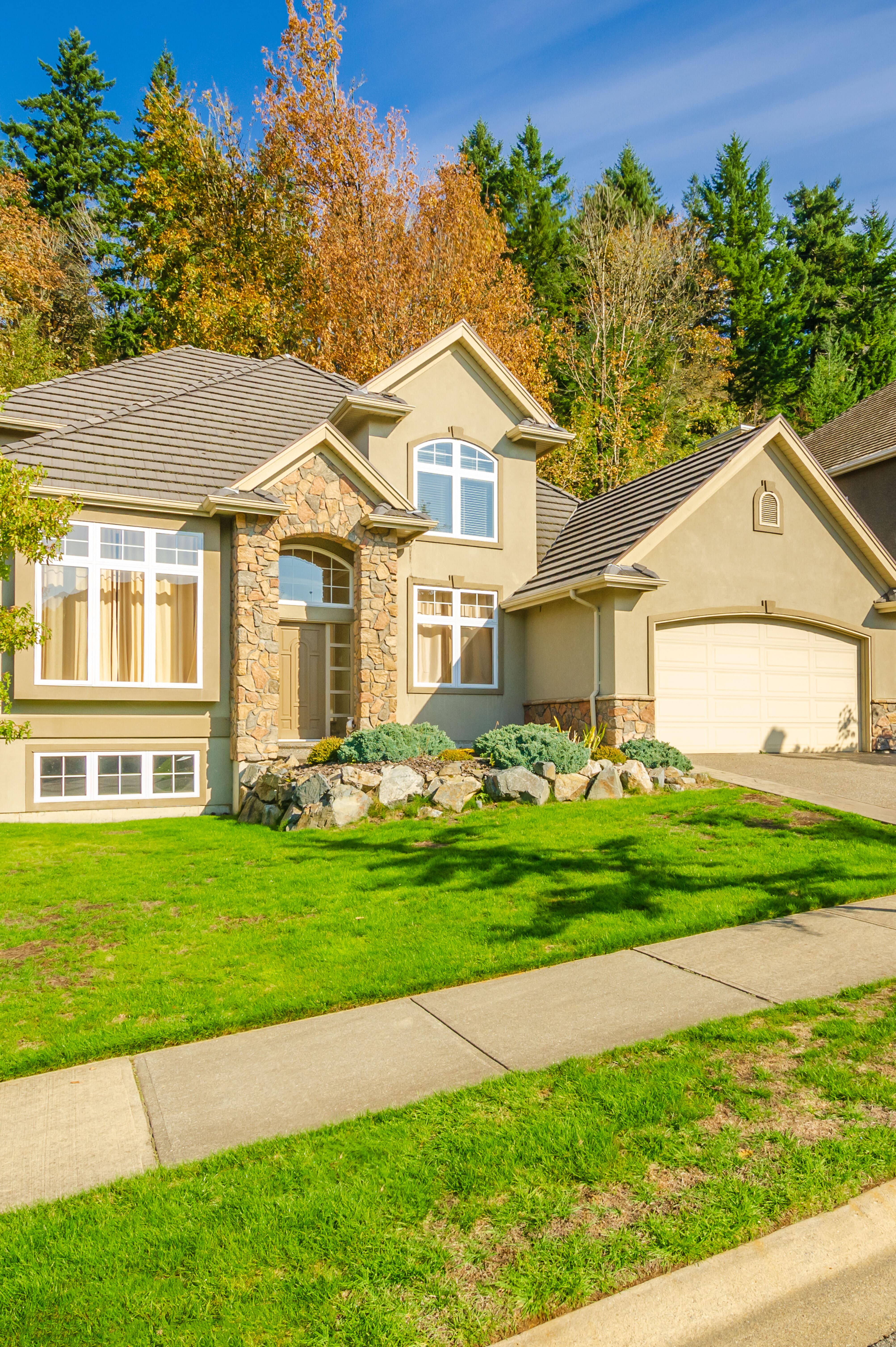 La Mirada Property Management